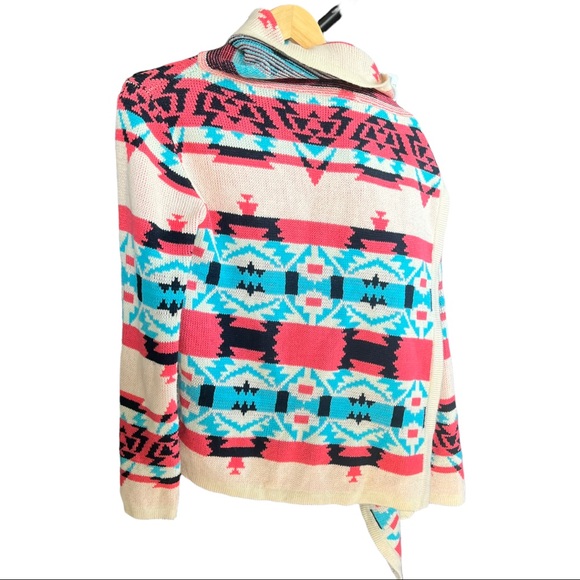 MOON COLLECTION Women's Size M MultiColored Aztec Boho Cardigan Sweater - Picture 5 of 9